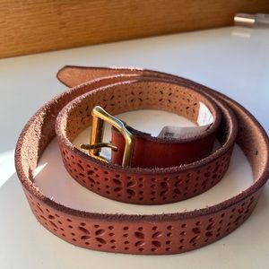 Eddie Bauer Leather Belt size L